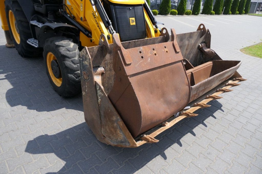 JCB 3CX Backhoe Loader Clima - 5172 hours